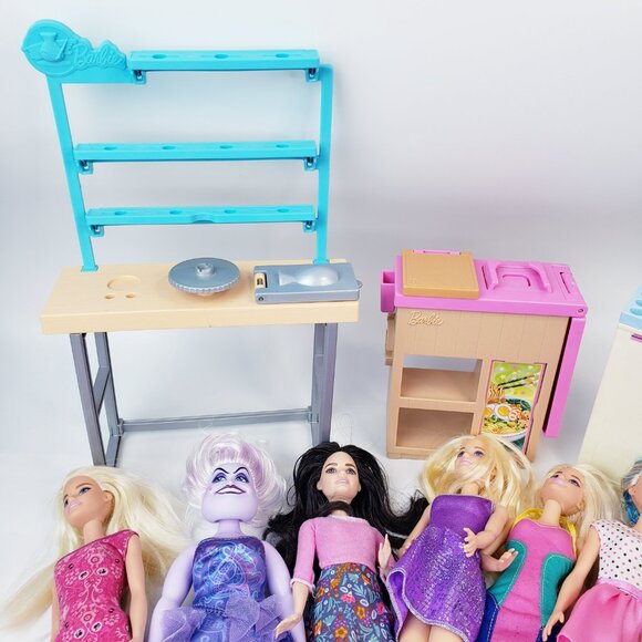 Mix Barbie Doll Lot and Accessories - Picture 2 of 9